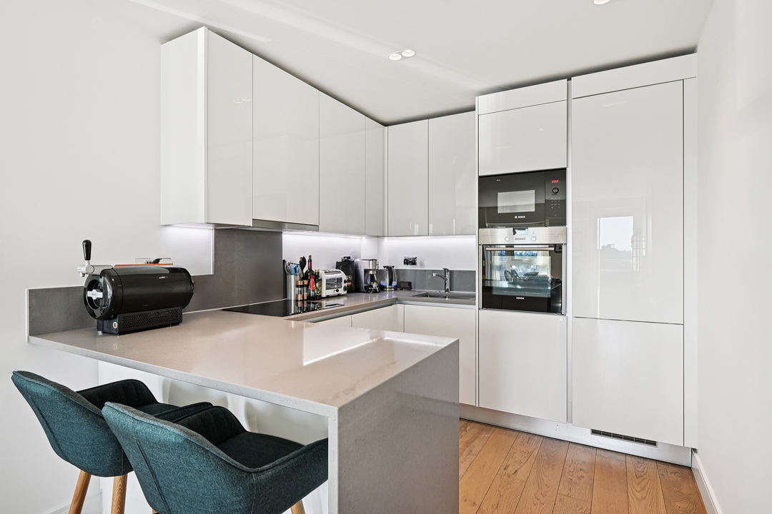 2 bed apartment to rent in Vista House, Dickens Yard, Longfield Avenue, London, Ealing, W5 13