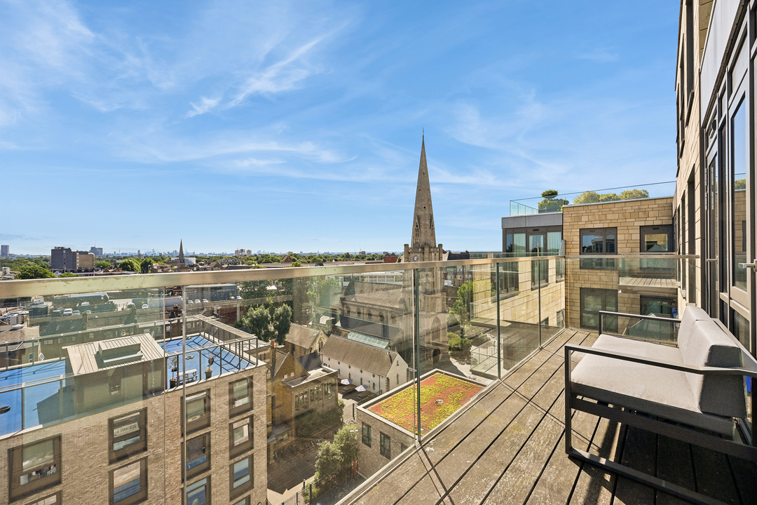 2 bed apartment to rent in Vista House, Dickens Yard, Longfield Avenue, London, Ealing, W5 4