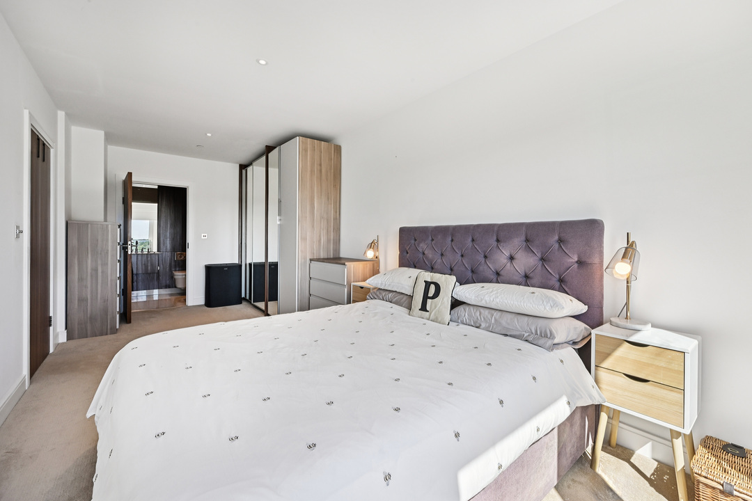 2 bed apartment to rent in Vista House, Dickens Yard, Longfield Avenue, London, Ealing, W5 14