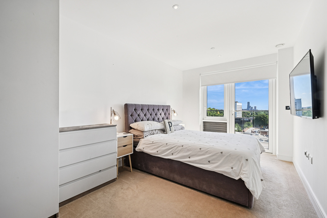 2 bed apartment to rent in Vista House, Dickens Yard, Longfield Avenue, London, Ealing, W5 6