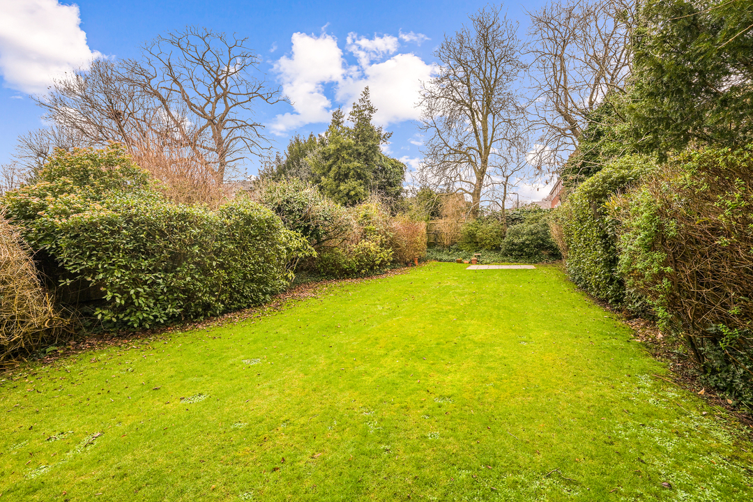 6 bed detached house for sale in Mortimer Road, Ealing, London, W13 14