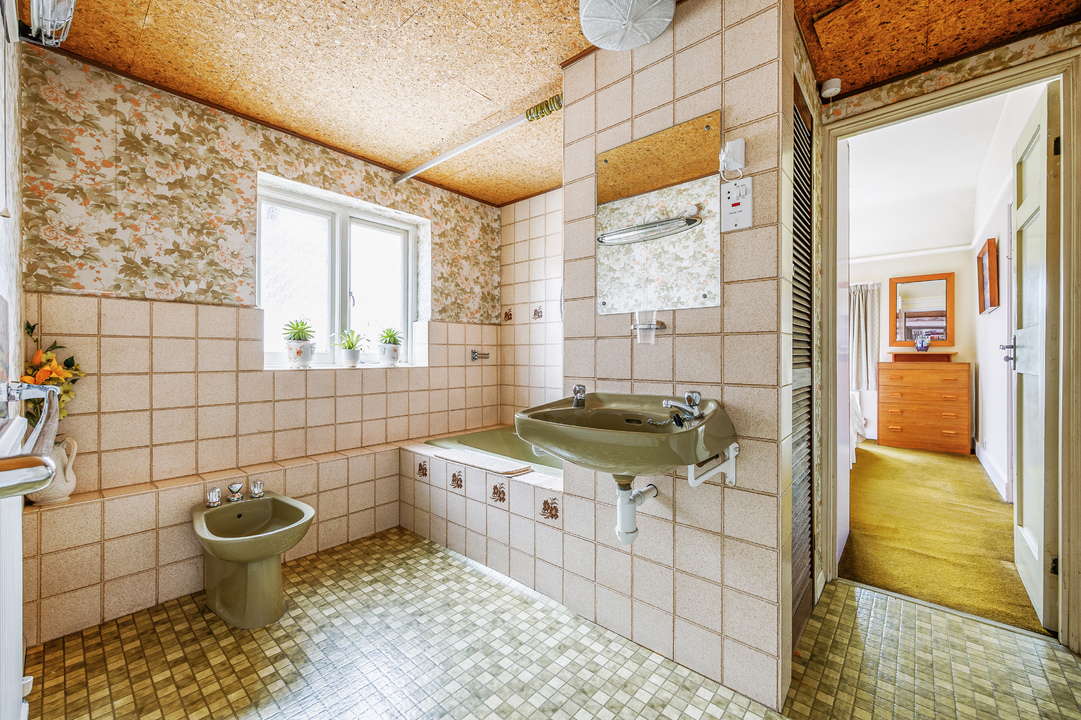 6 bed detached house for sale in Mortimer Road, Ealing, London, W13 10