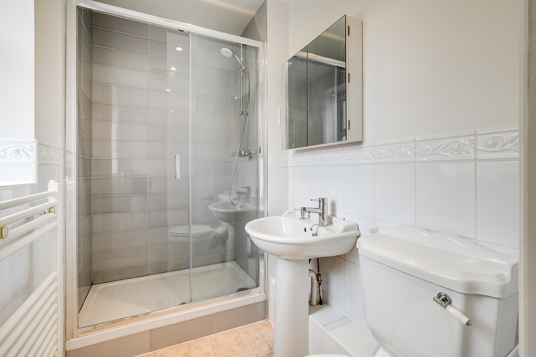 3 bed terraced house for sale in Castlebar Park, London  - Property Image 10