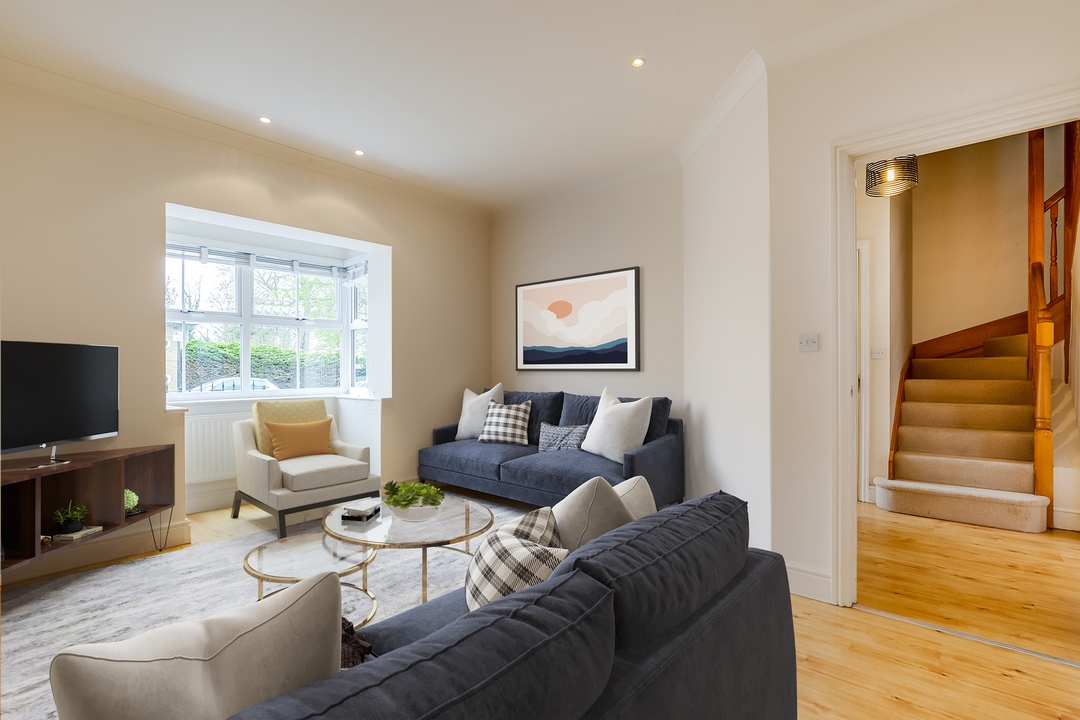 3 bed terraced house for sale in Castlebar Park, London  - Property Image 3