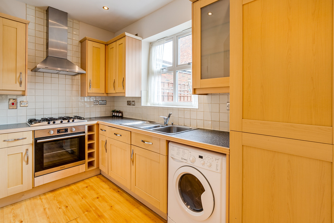 3 bed terraced house for sale in Castlebar Park, London  - Property Image 12
