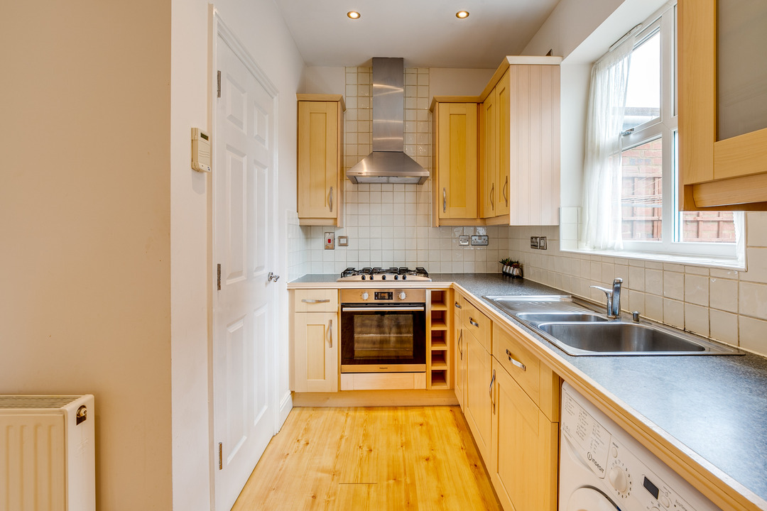 3 bed terraced house for sale in Castlebar Park, London  - Property Image 14