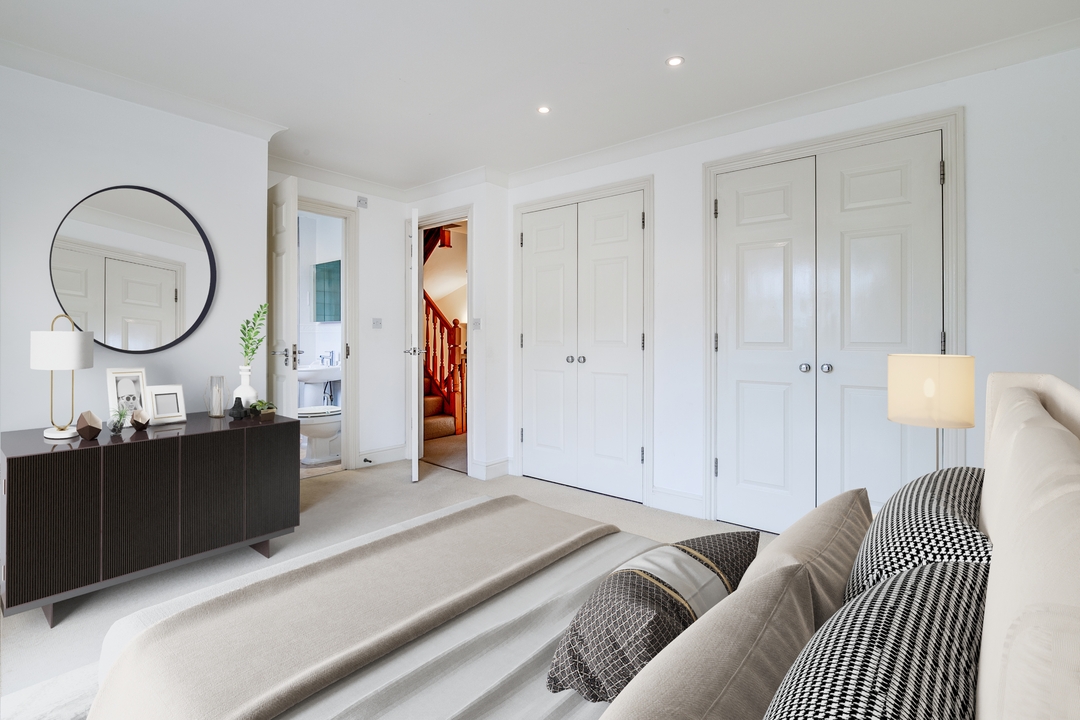 3 bed terraced house for sale in Castlebar Park, London  - Property Image 13
