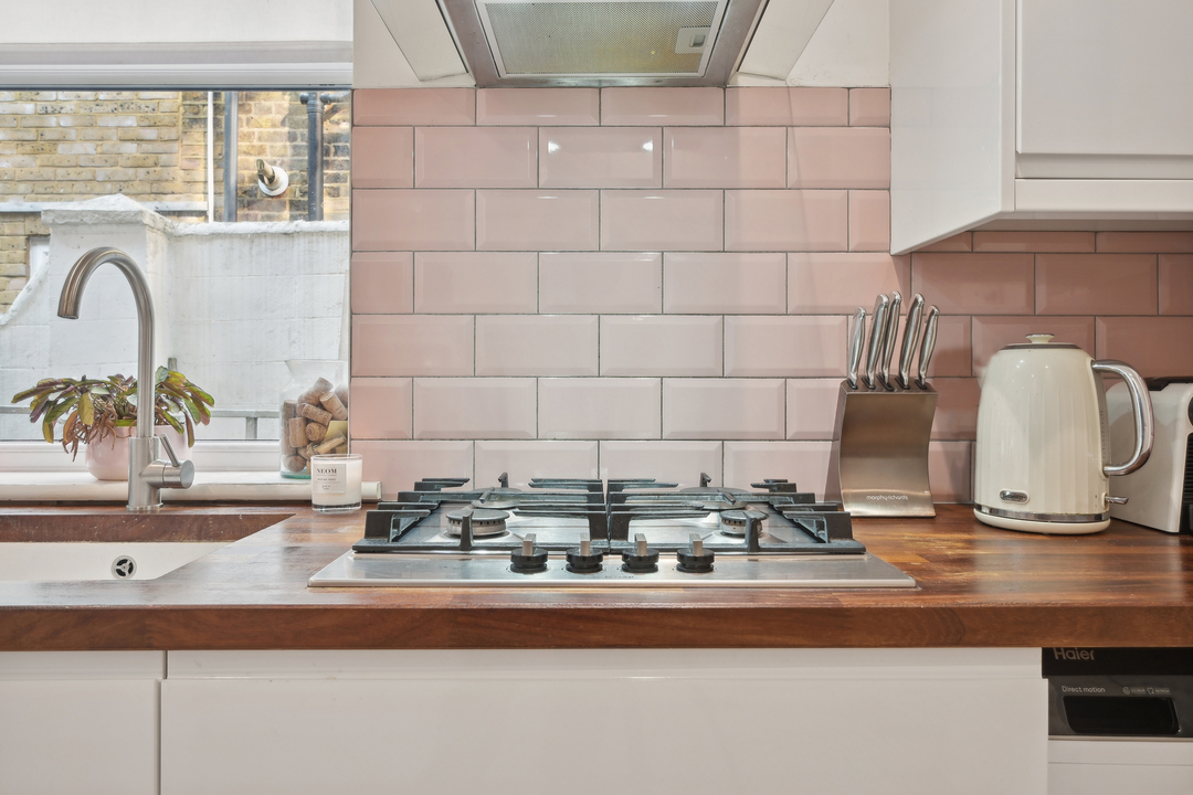 1 bed apartment for sale in Eccleston Road, Ealing 7