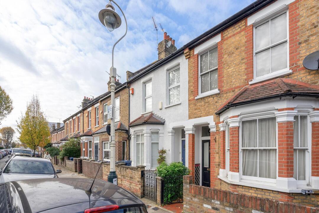 3 bed terraced house for sale in Balfour Road, Ealing 17