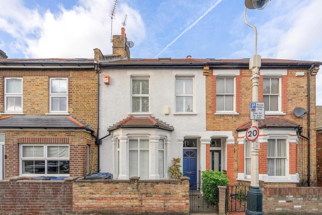 3 bed terraced house for sale in Balfour Road, Ealing  - Property Image 1