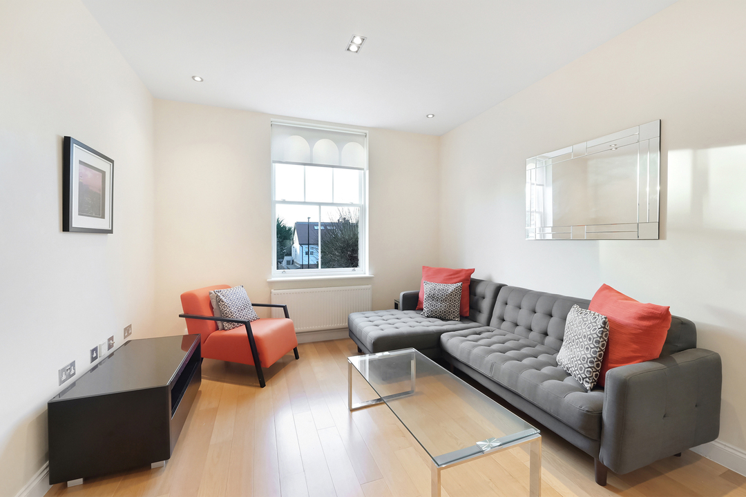 2 bed apartment for sale in 28 Castlebar Park, London  - Property Image 3