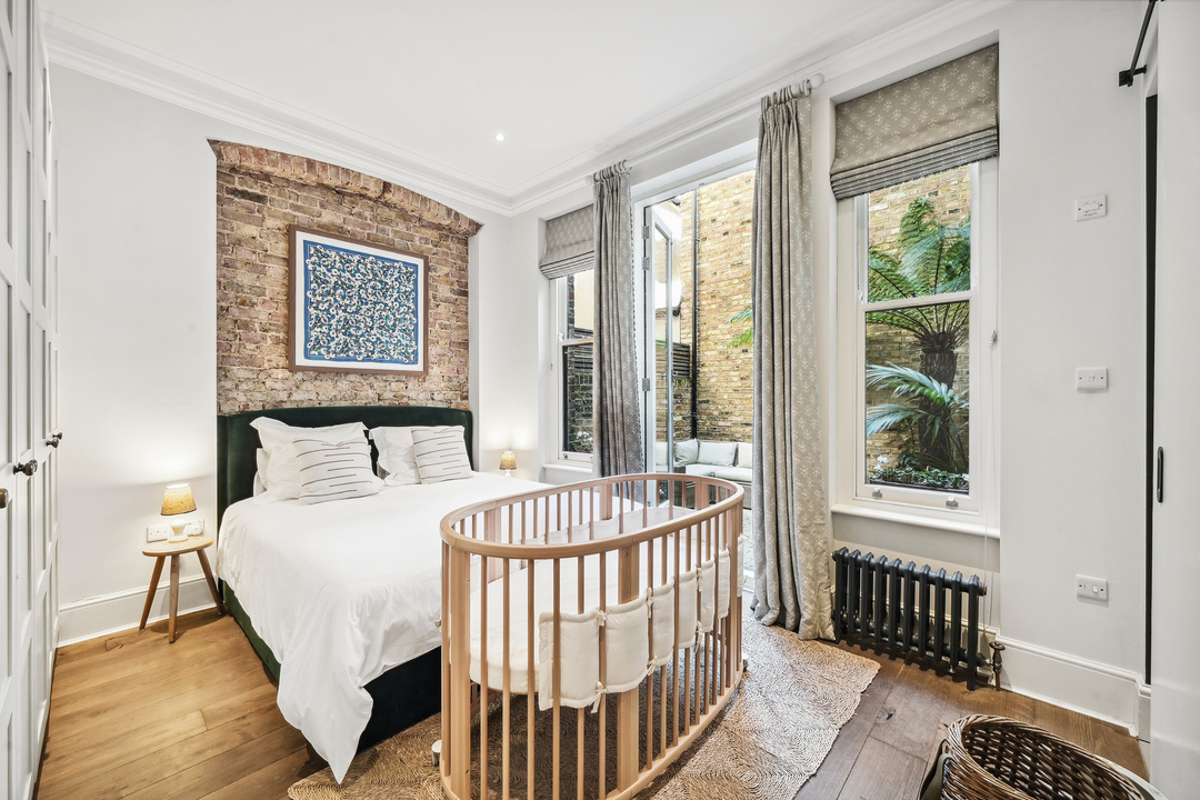 1 bed apartment to rent in Gordon Road, Ealing, London, W5 5