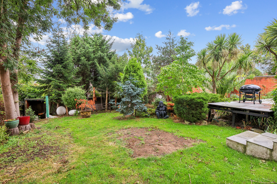 4 bed detached house for sale in The Ridings, Ealing, London, W5  - Property Image 14