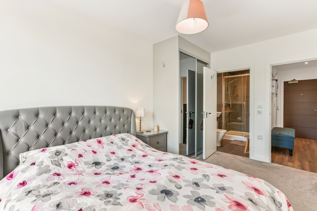 2 bed apartment to rent in Avenue Road, Acton  - Property Image 7