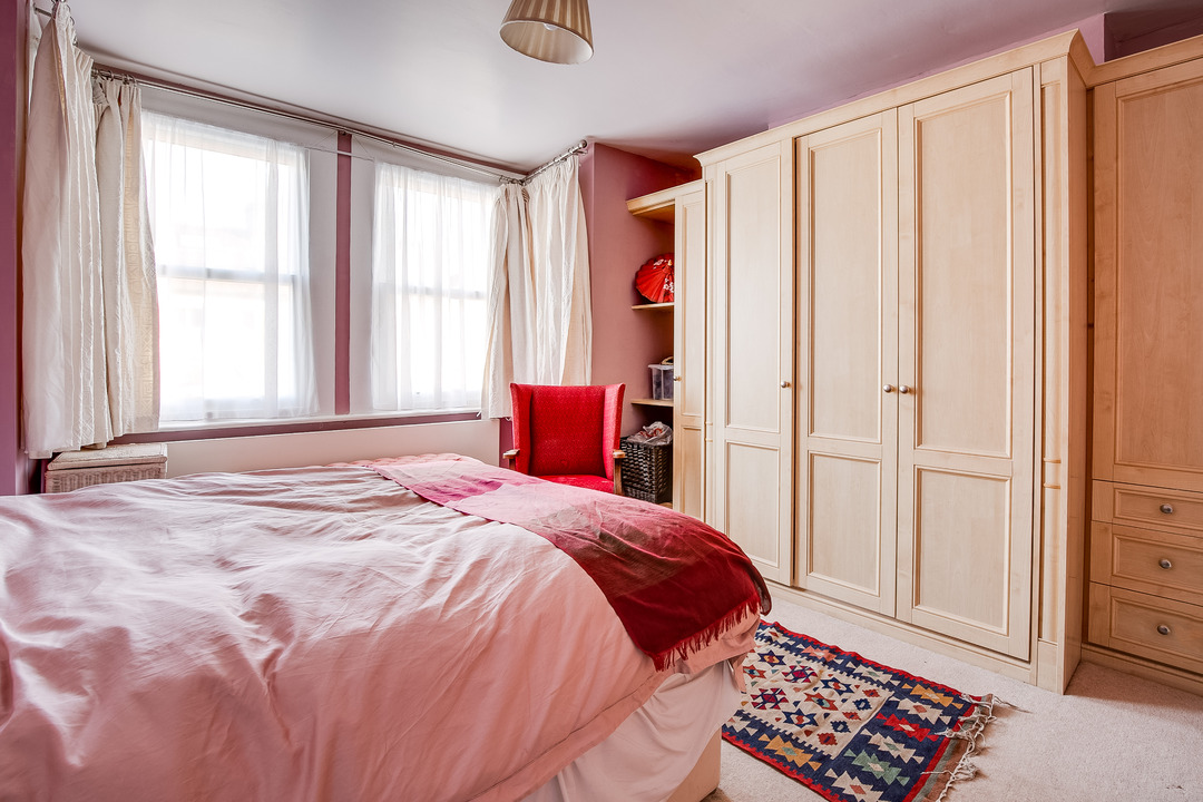 4 bed semi-detached house for sale in Kingsley Avenue, London  - Property Image 17