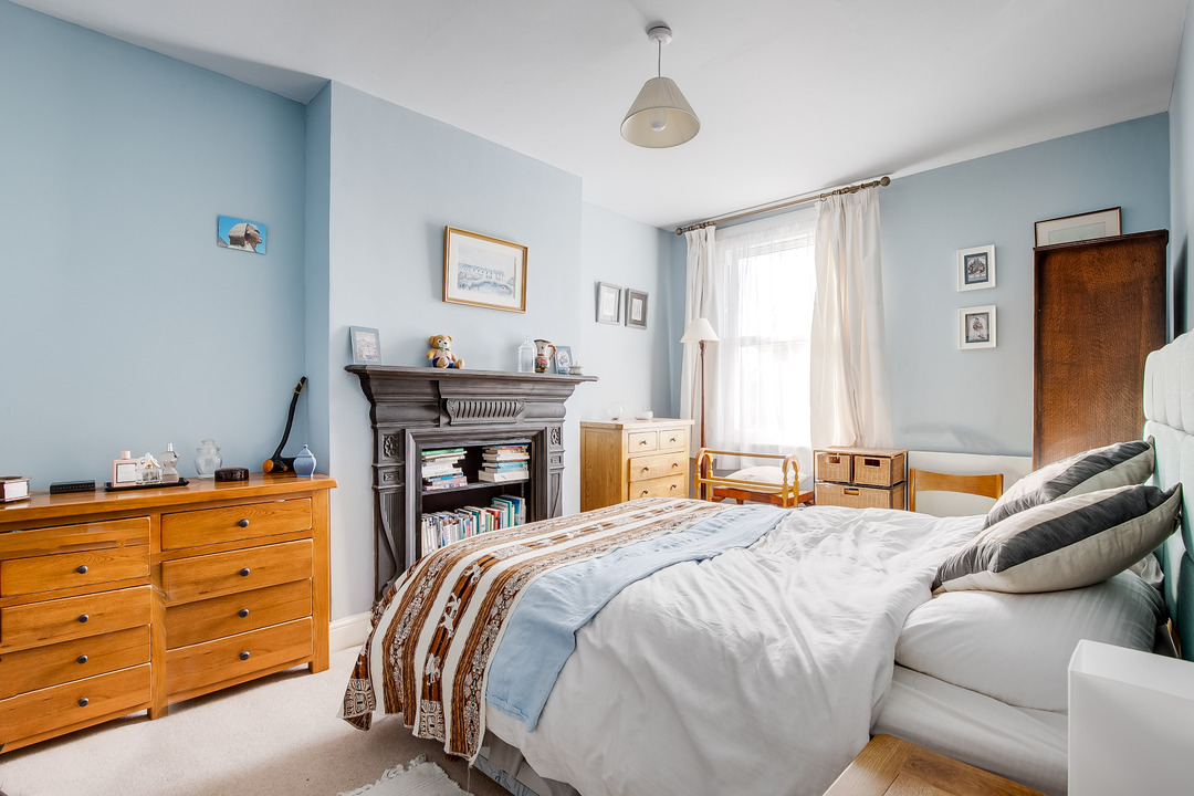 4 bed semi-detached house for sale in Kingsley Avenue, Ealing, London, W13 5