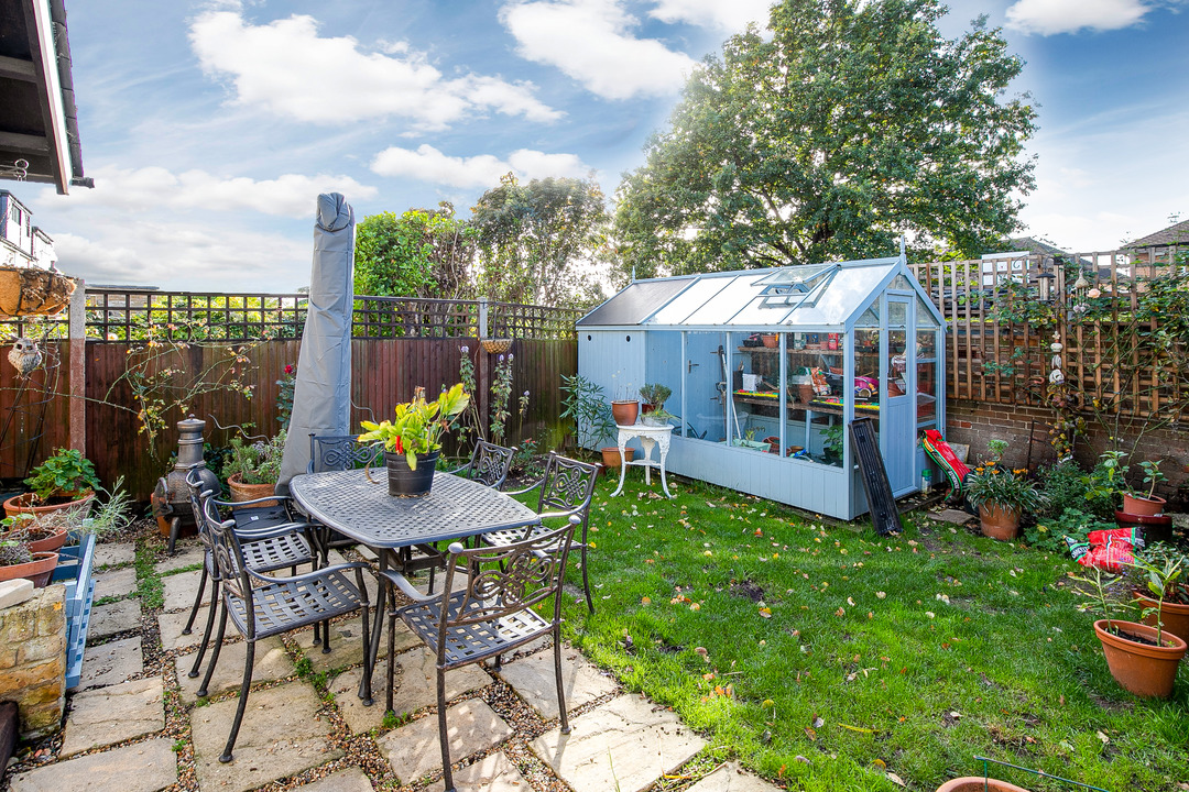 4 bed semi-detached house for sale in Kingsley Avenue, Ealing, London, W13 3