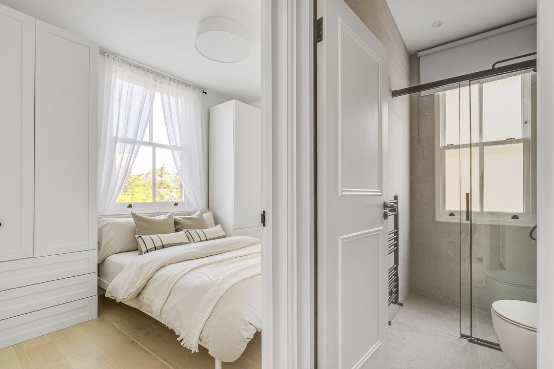 1 bed apartment for sale in Denbigh Road, Ealing, London, W13 2