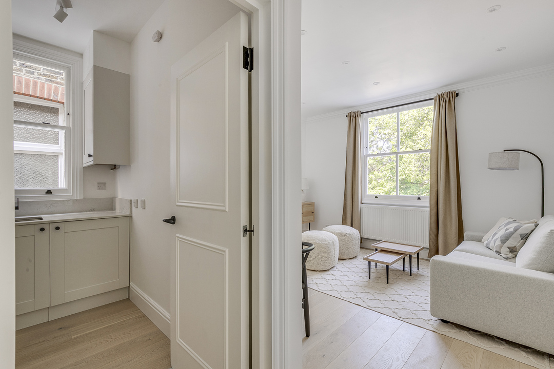 1 bed apartment for sale in Denbigh Road, Ealing, London, W13 7