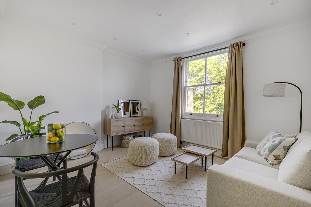 1 bed apartment for sale in Denbigh Road, London  - Property Image 1