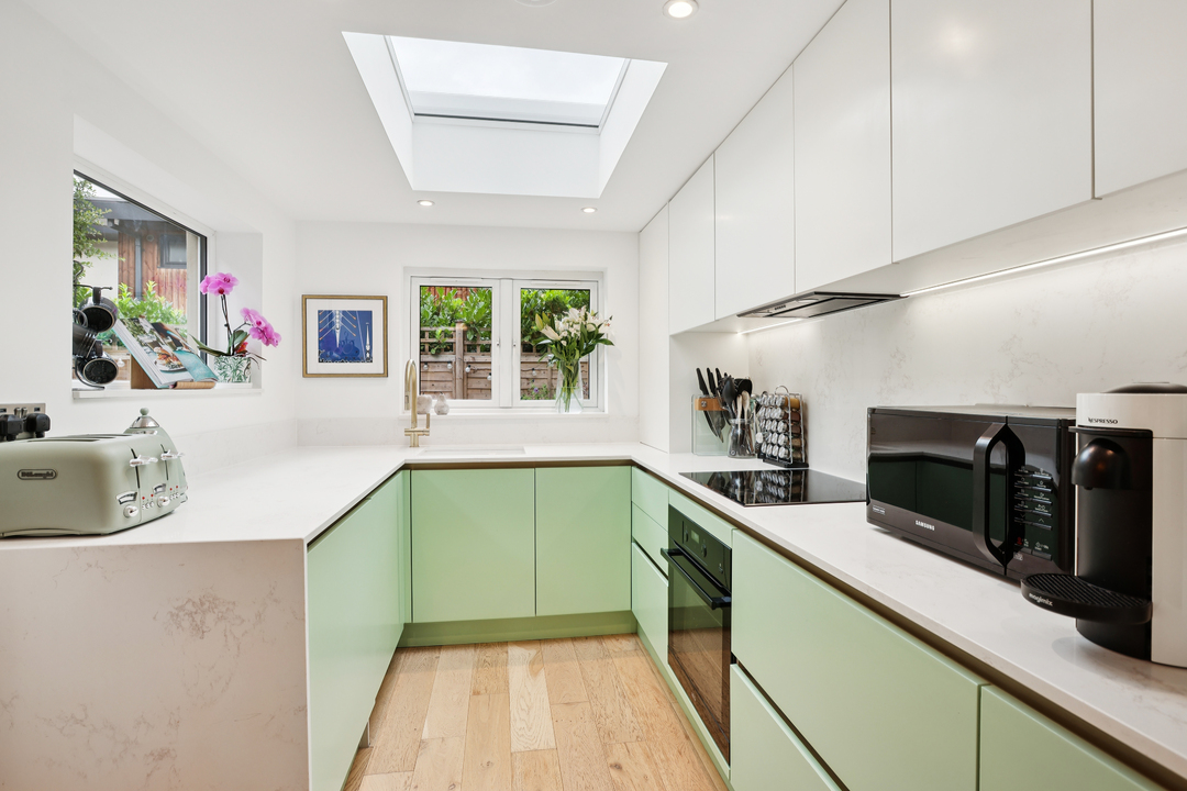 2 bed apartment for sale in Seaford Road, Ealing  - Property Image 3