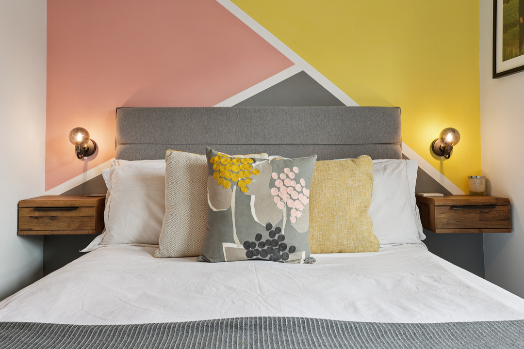 2 bed apartment for sale in Seaford Road, Ealing, London, W13 17