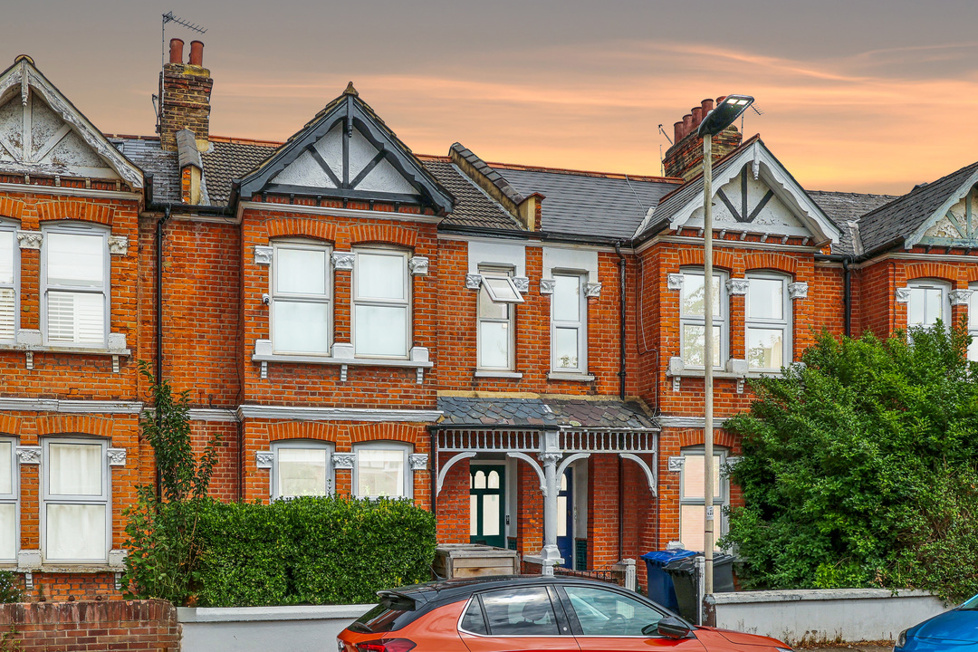 2 bed apartment for sale in Seaford Road, Ealing, London, W13 20