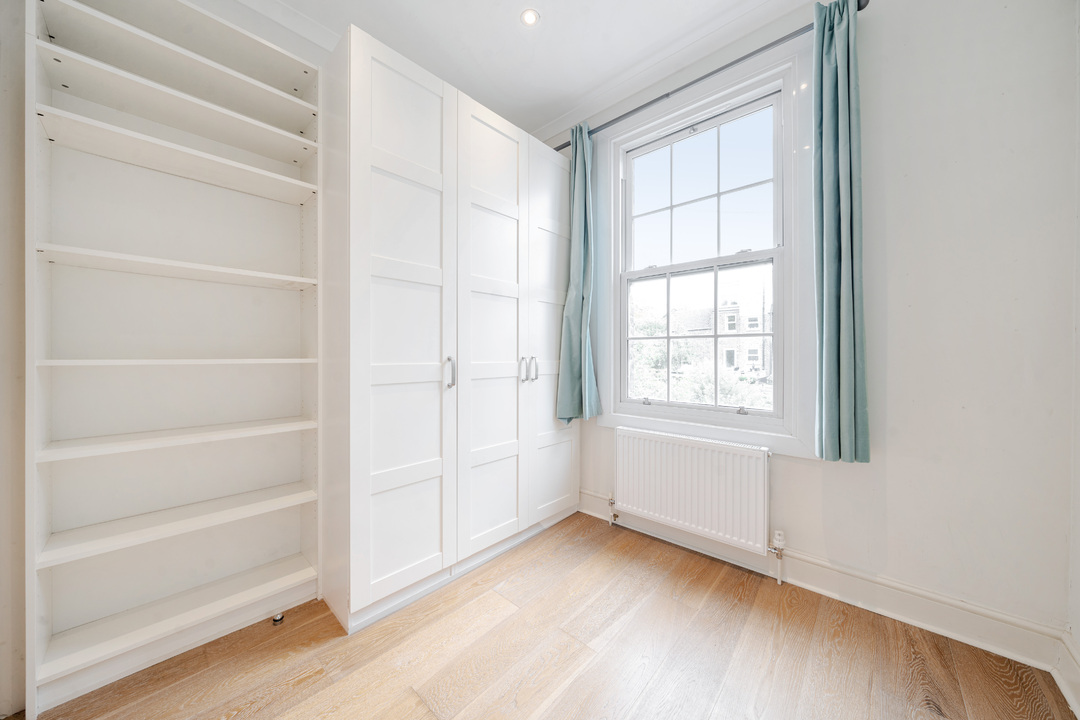 6 bed semi-detached house for sale in Gloucester Road, Ealing  - Property Image 14