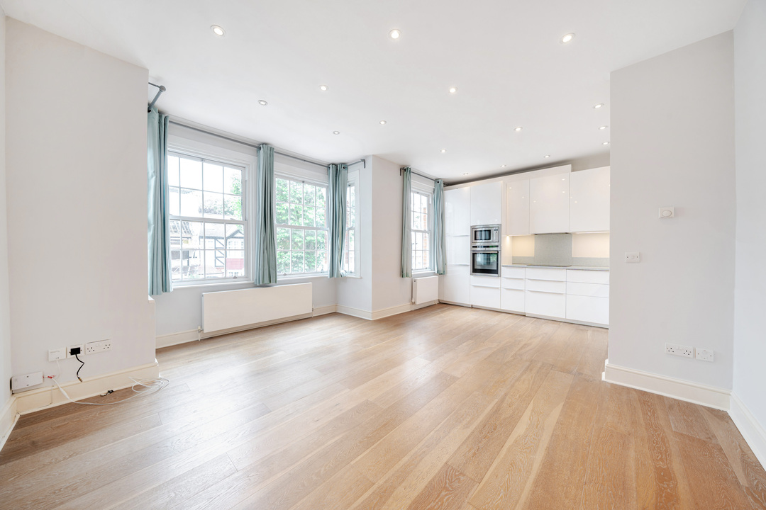 6 bed semi-detached house for sale in Gloucester Road, Ealing  - Property Image 16