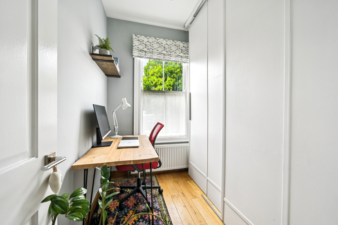 3 bed maisonette for sale in Carlyle Road, Ealing 12