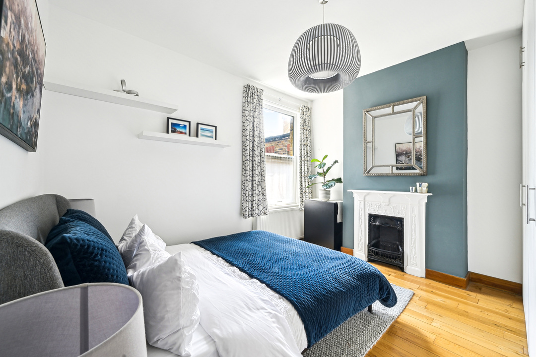 3 bed maisonette for sale in Carlyle Road, Ealing  - Property Image 10