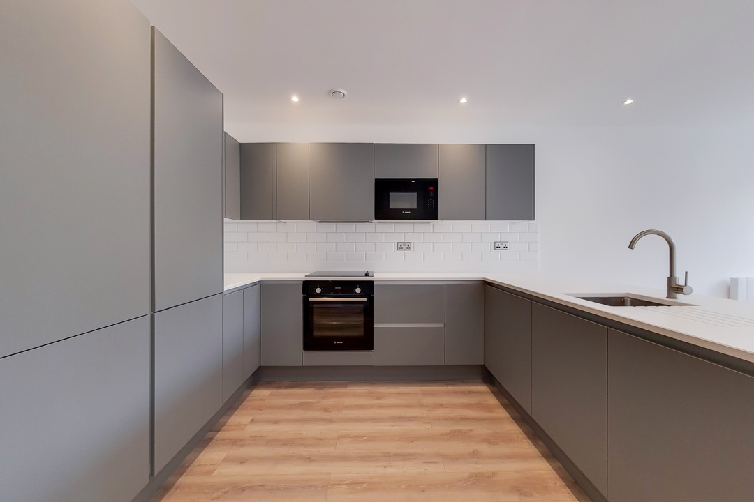 3 bed apartment to rent, London  - Property Image 1