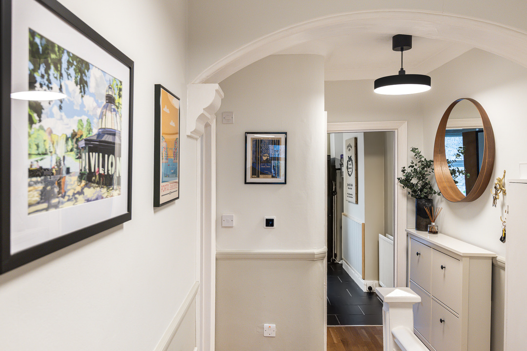 2 bed apartment for sale in Balfour Avenue, Hanwell ,London, W7  - Property Image 12