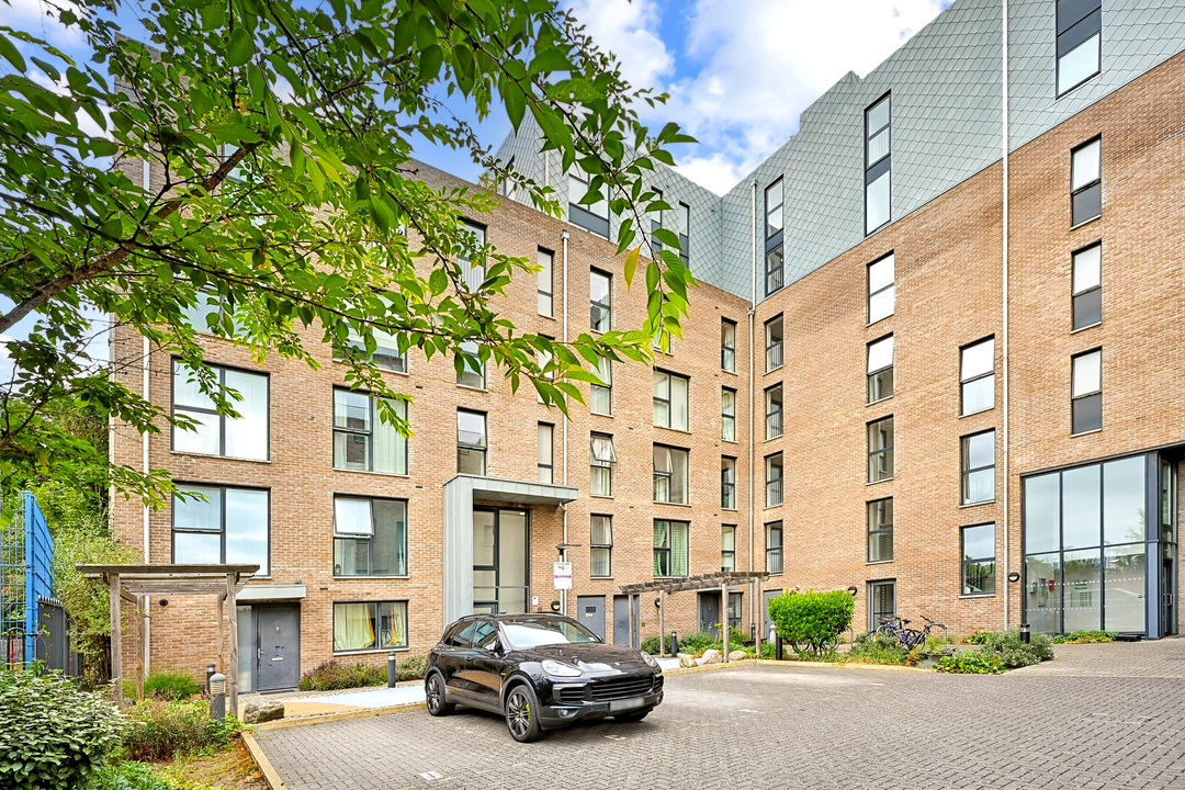 2 bed apartment to rent in Manor Road, Ealing  - Property Image 9