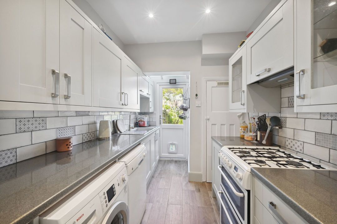 4 bed terraced house for sale in Elmbank Way, London 1