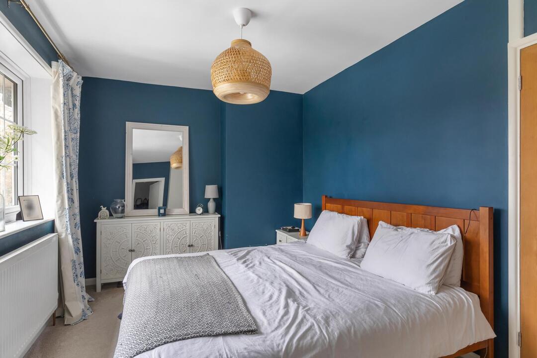 2 bed terraced house for sale in Cuckoo Avenue, Hanwell 13