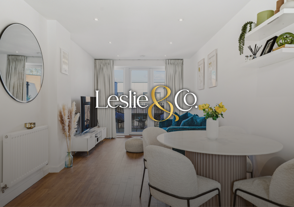 1 bed apartment for sale in Myers Court, Reynard Way, Brentford, Greater London, TW8