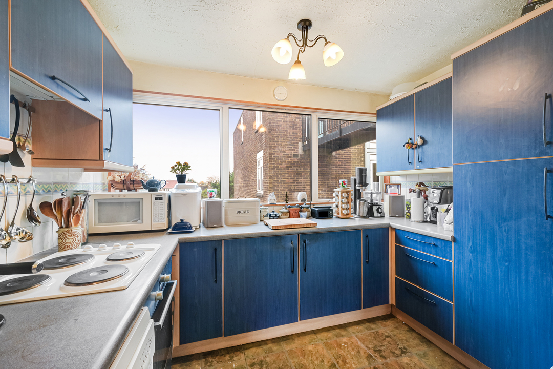 2 bed maisonette for sale in Fairlea Place, Ealing 1