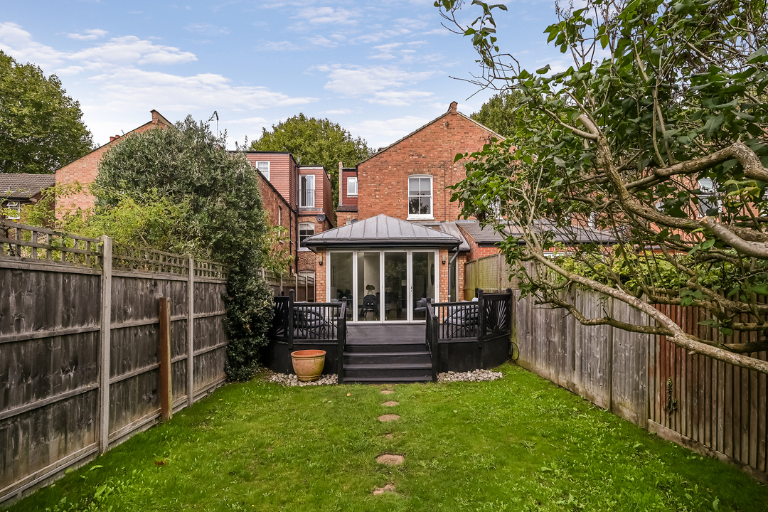 5 bed semi-detached house for sale in Lyncroft Gardens, Ealing  - Property Image 26