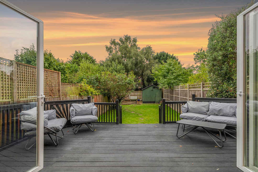 5 bed semi-detached house for sale in Lyncroft Gardens, Ealing 5