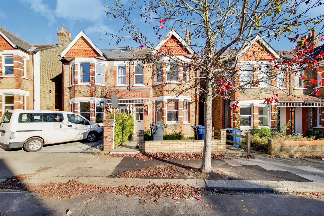 2 bed apartment to rent in Lynton Avenue, London  - Property Image 8