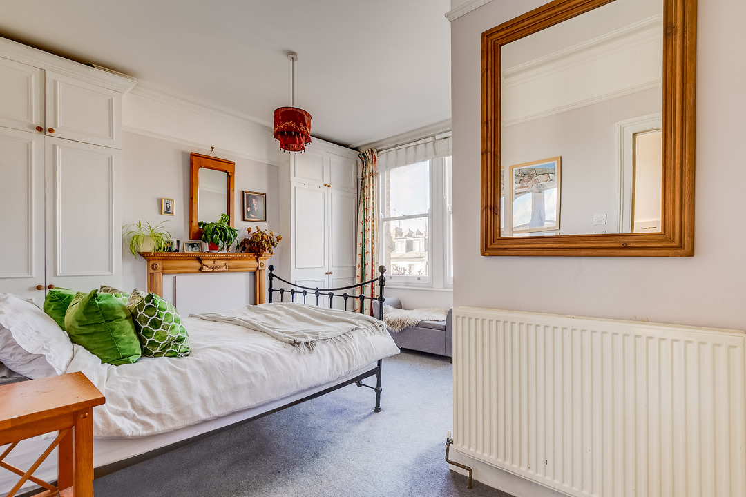 5 bed terraced house for sale in Ealing, London  - Property Image 6