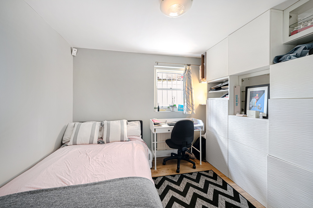 2 bed apartment for sale in Mattock Lane, Ealing 14