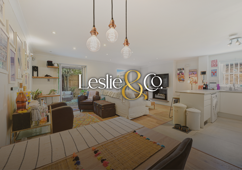 2 bed apartment for sale in Mattock Lane, Ealing, London, W5 - Property Image 1