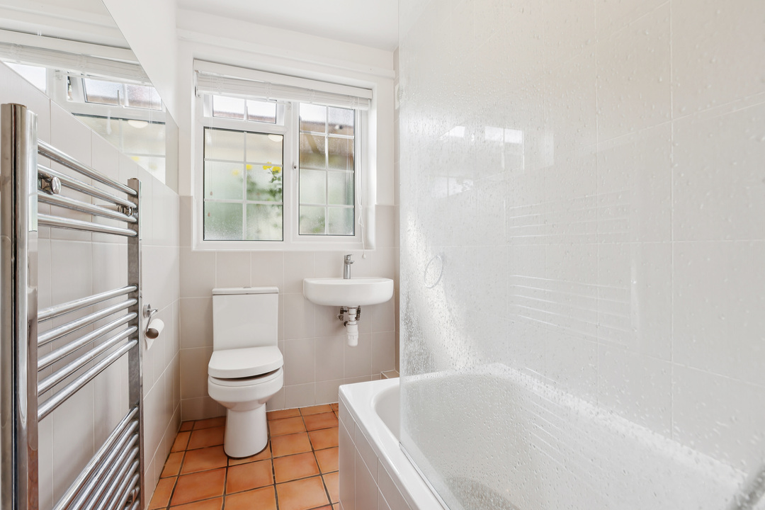 2 bed apartment to rent in Grange Road, Ealing 7