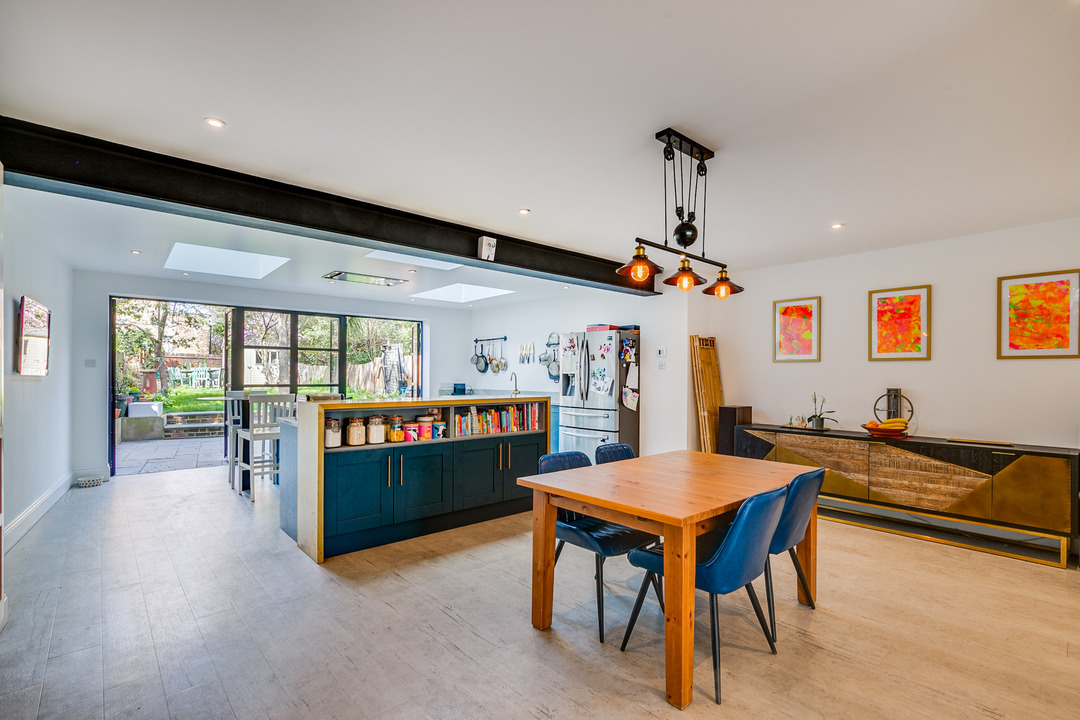 5 bed terraced house for sale in The Grove, London  - Property Image 3