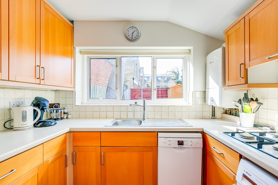 3 bed terraced house for sale in Ealing, London  - Property Image 7