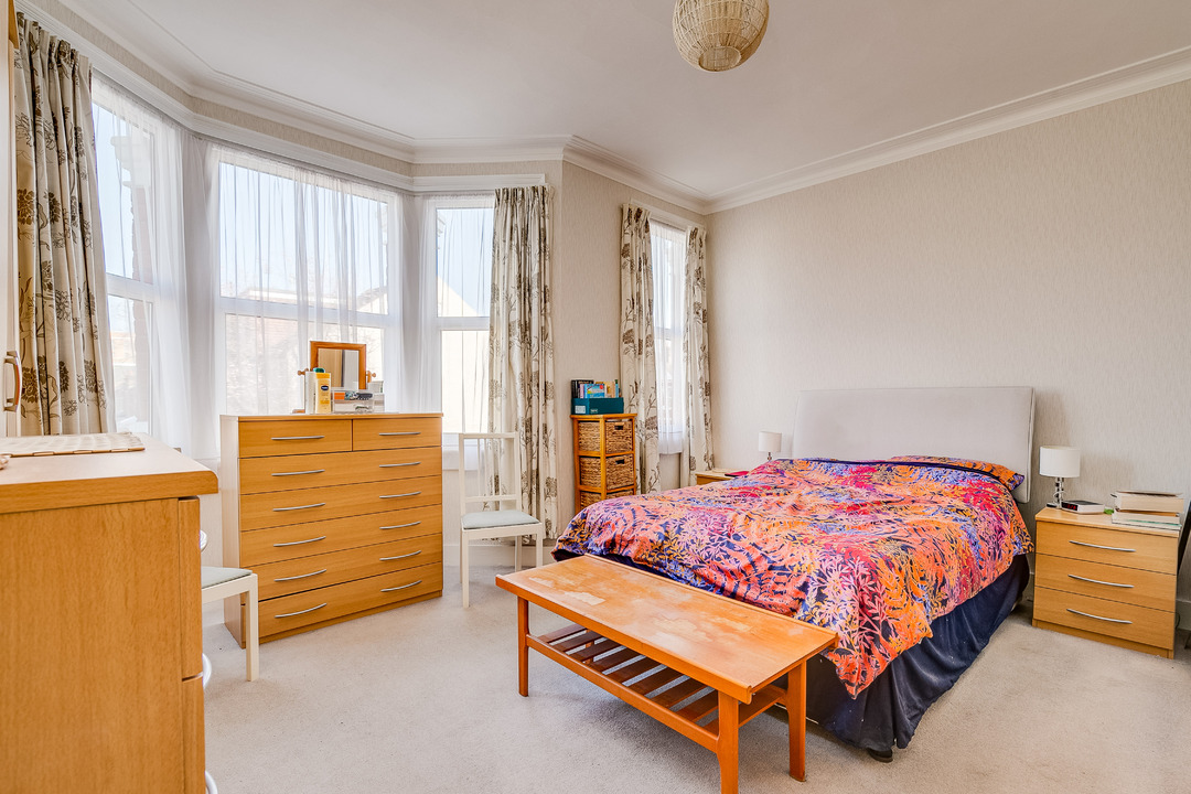 3 bed terraced house for sale in Ealing, London  - Property Image 5