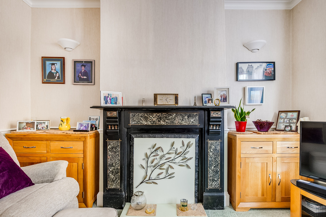 3 bed terraced house for sale in Ealing, London  - Property Image 18