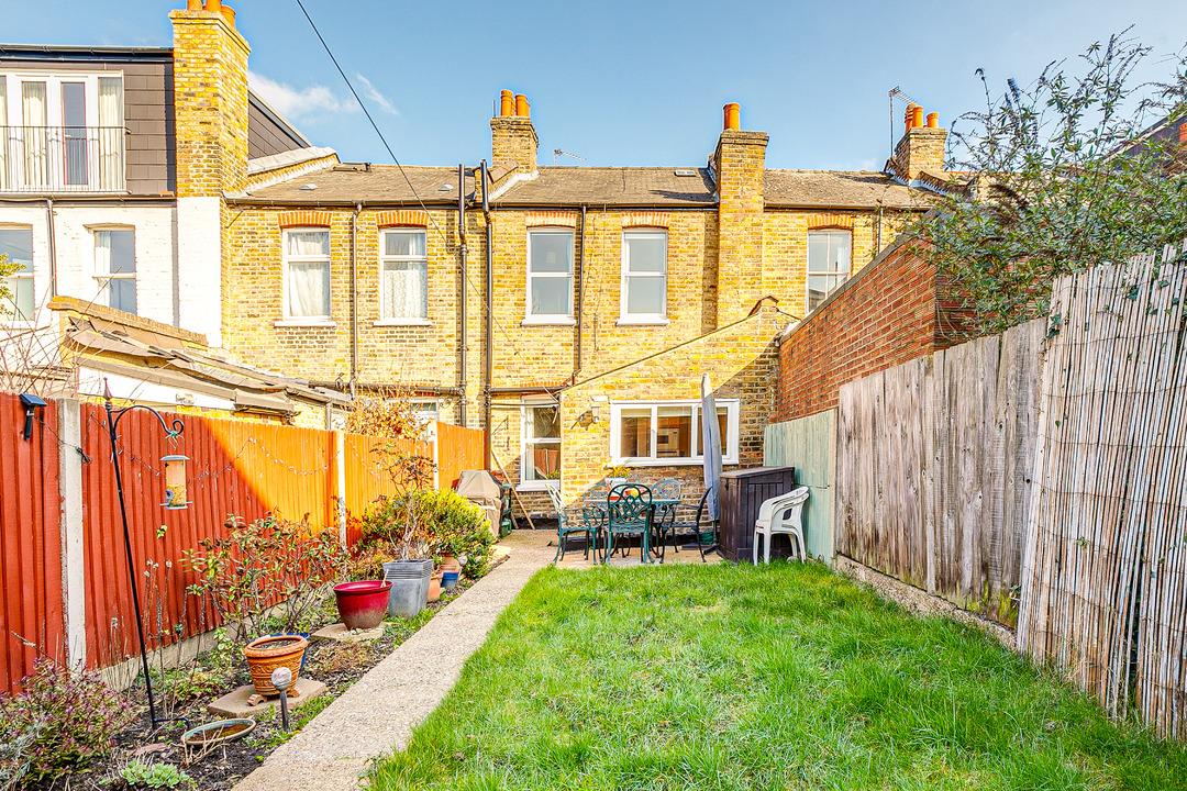 3 bed terraced house for sale in Ealing, London  - Property Image 8